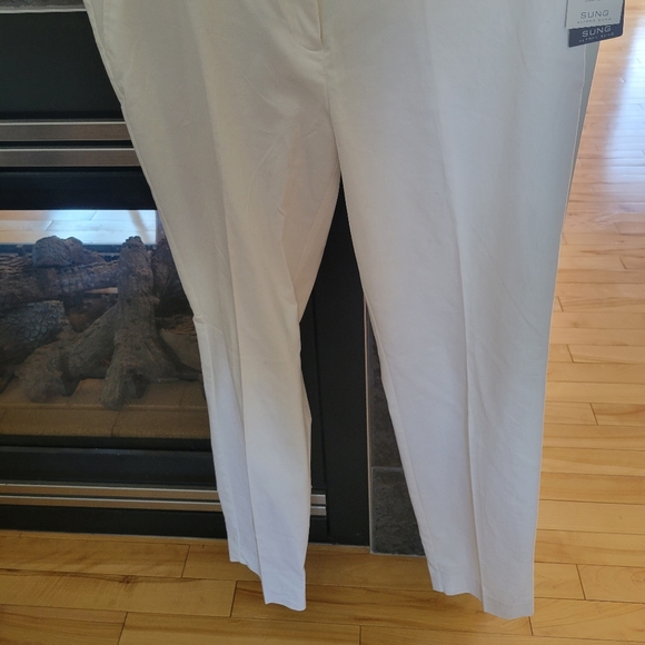 Alfred Sung mid-rise slim cropped pants, Sz8, white - Picture 6 of 9